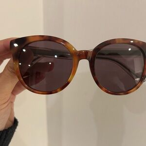 Authentic Bottega Veneta women Sunglasses with box